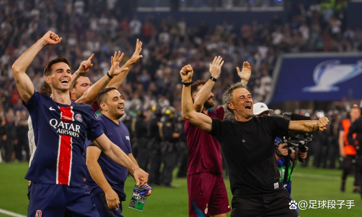 九游官网关于法国杯国际比赛日再迎强敌，巴黎圣日耳曼队长鼓劲，主帅态度：气氛紧张，细节决定成败的信息